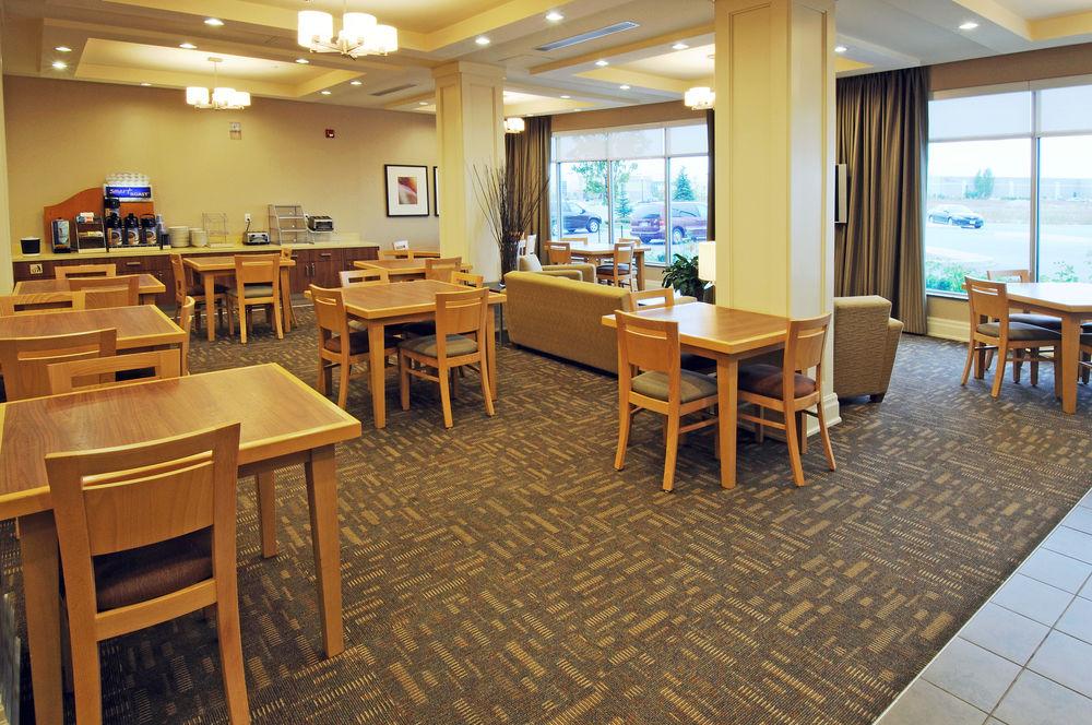 Holiday Inn Express & Suites Vaughan-Southwest By Ihg Extérieur photo