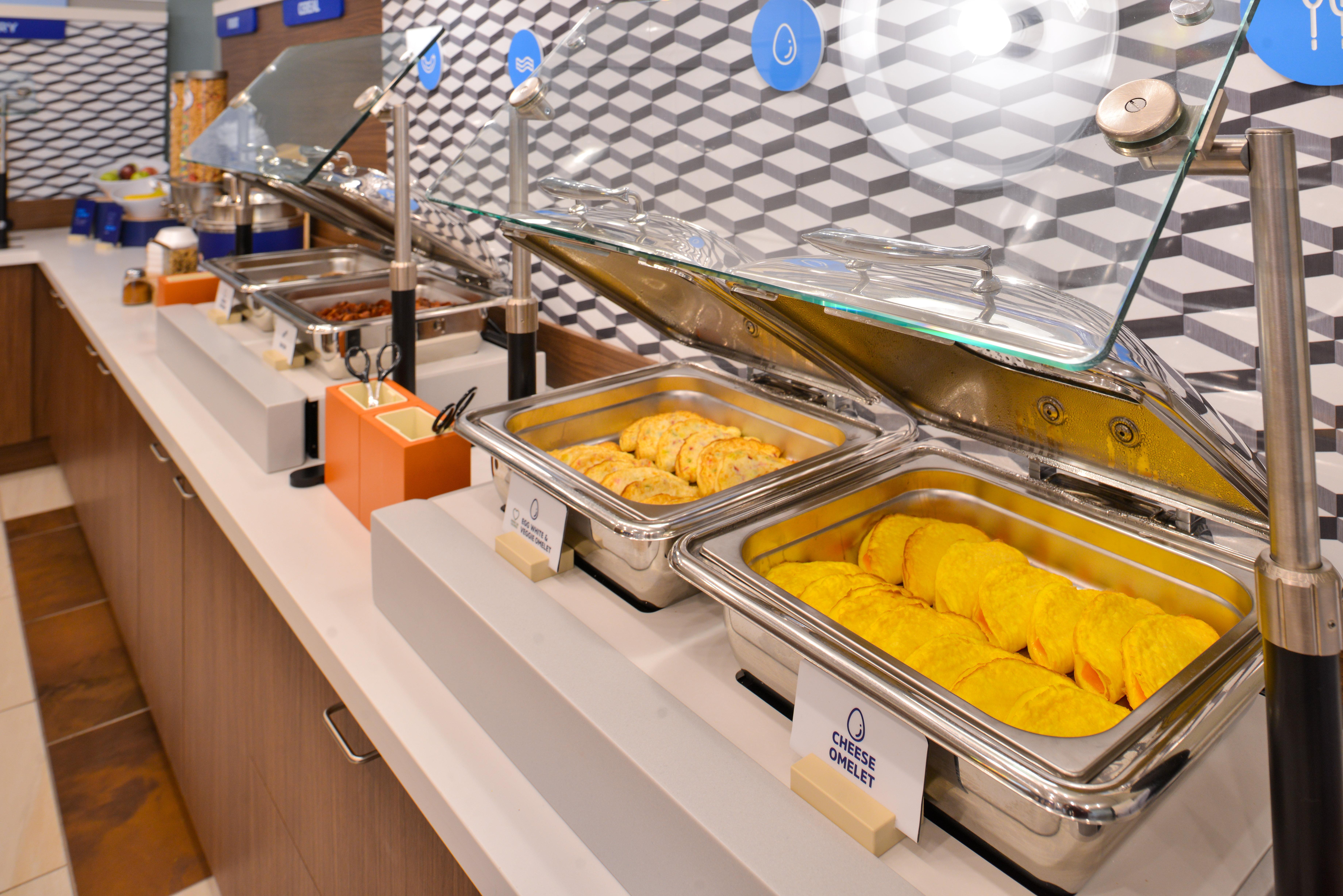 Holiday Inn Express & Suites Vaughan-Southwest By Ihg Extérieur photo