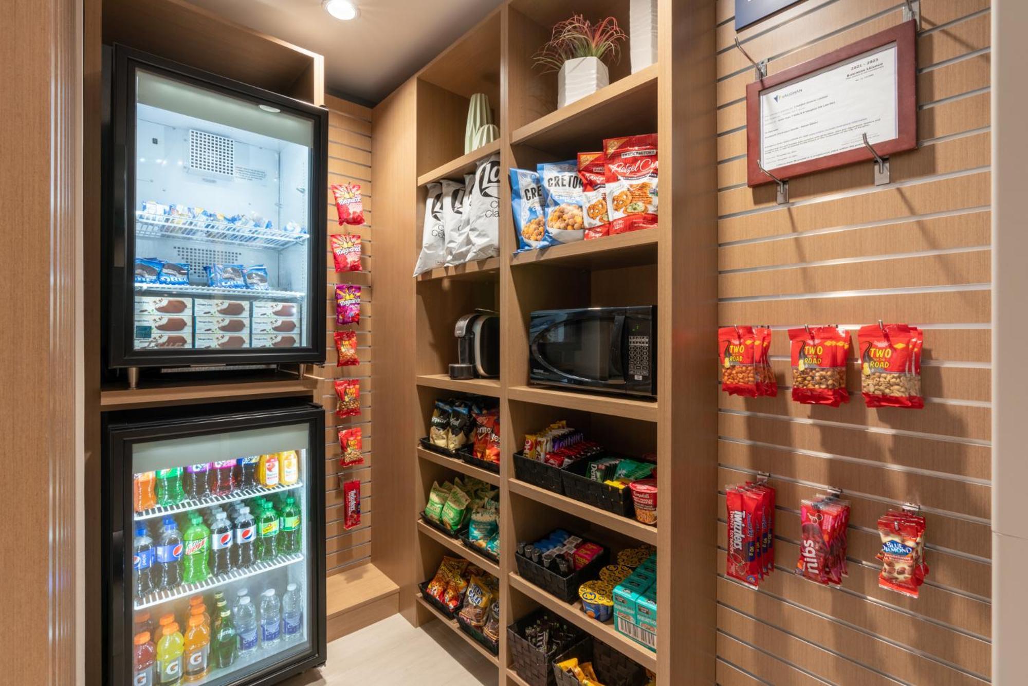 Holiday Inn Express & Suites Vaughan-Southwest By Ihg Extérieur photo